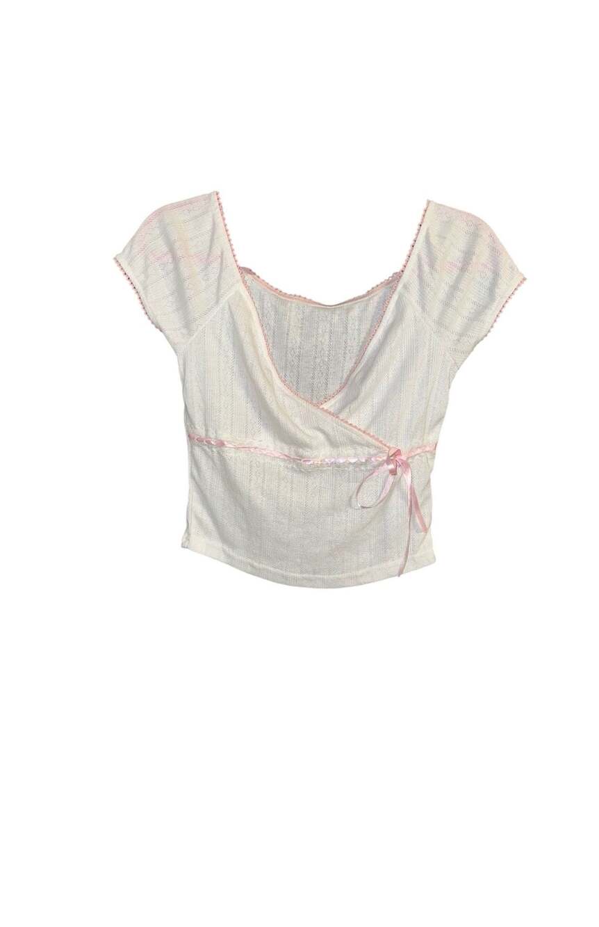 SHEIN White Ribbed Knit Short Sleeve V-Neck Crop Top with Pink Bow